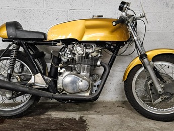 CB 450 HONDA RACING